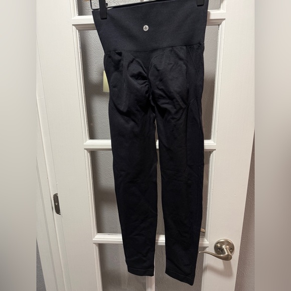 NWT Halara UltraSculpt™ SoCinched High Waisted Scrunch Butt Lifting Leggings - Picture 4 of 9